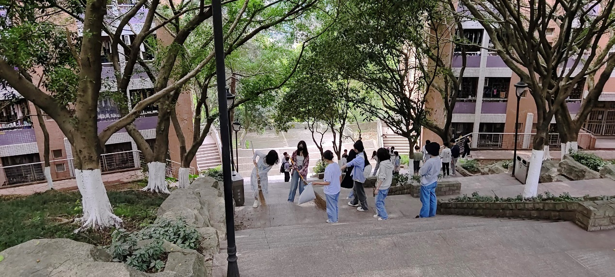 英国365集团公司开展“践行劳动育人实践，增强金融强国本领”主题劳动实践活动